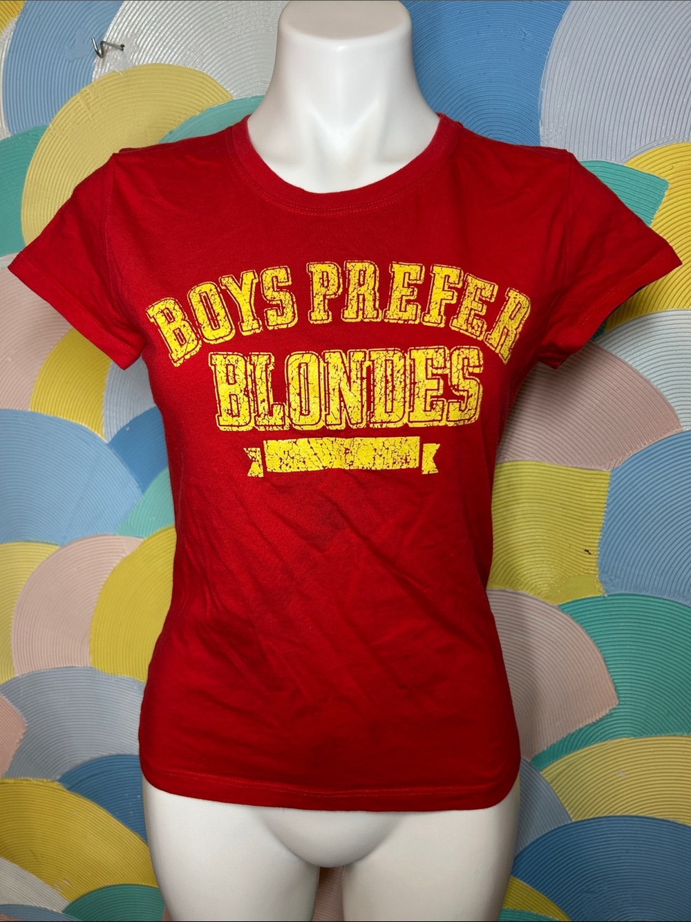 Women’s Red Graphic Tee - Boys Prefer Blondes